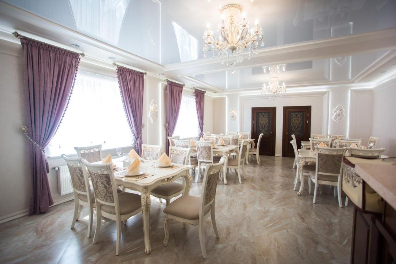 Port Royal Hotel Tulchyn Eksteriør billede